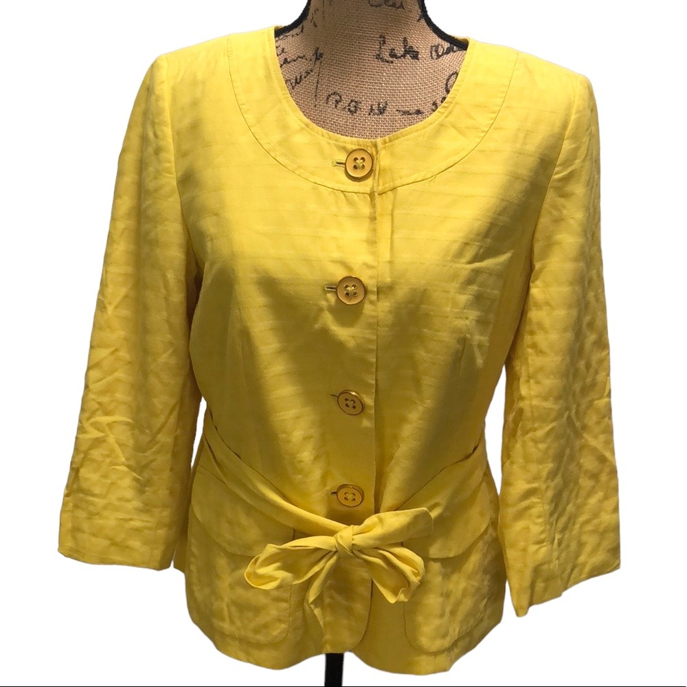 {Banana Republic Factory} Yellow Belted Button Down Blazer
